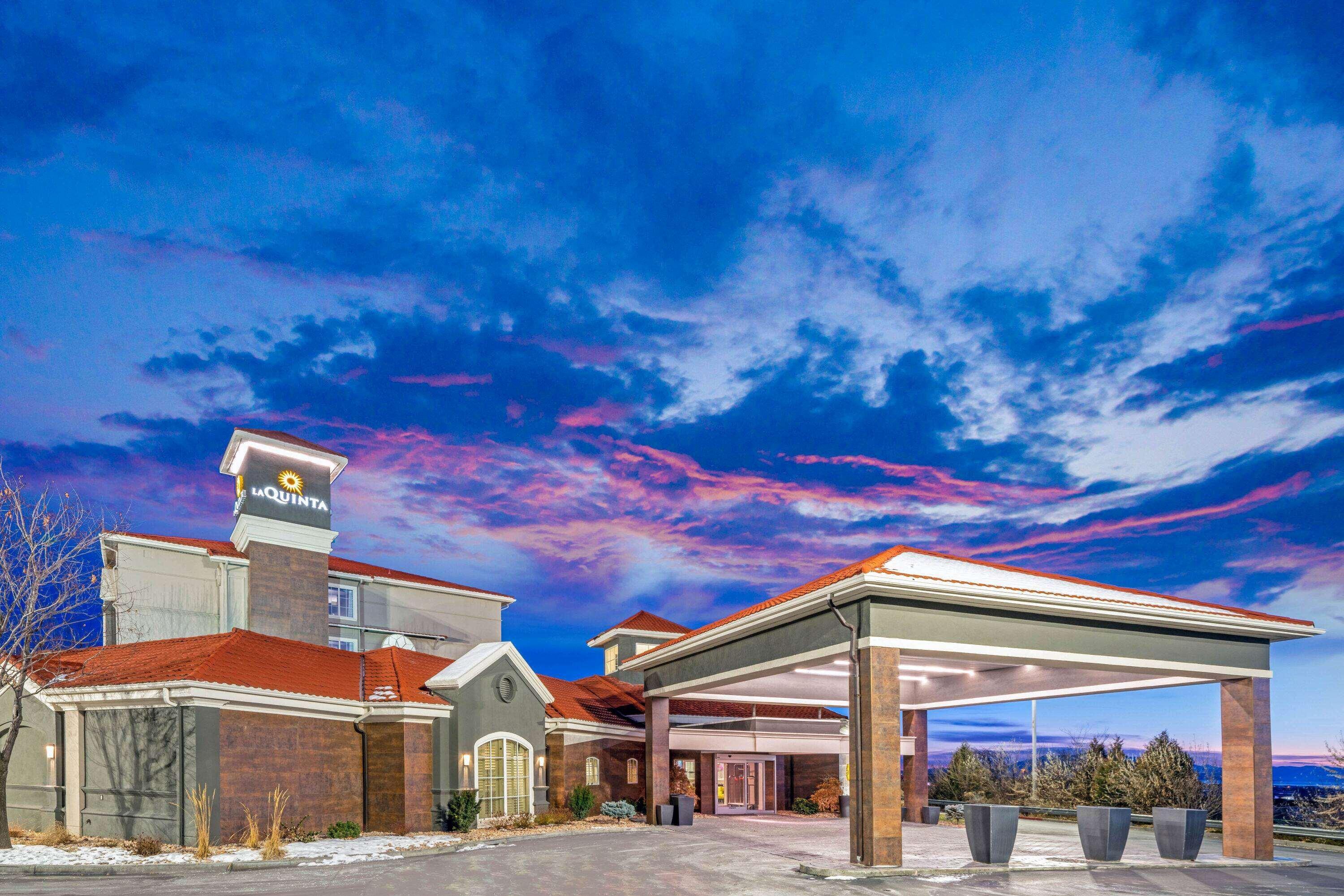 La Quinta By Wyndham Orem University Pwy Provo Bagian luar foto